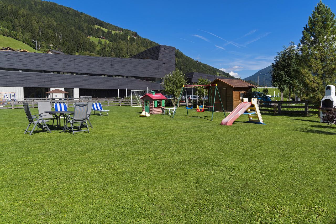 Appartments Lercher Irma San Candido Eksteriør billede
